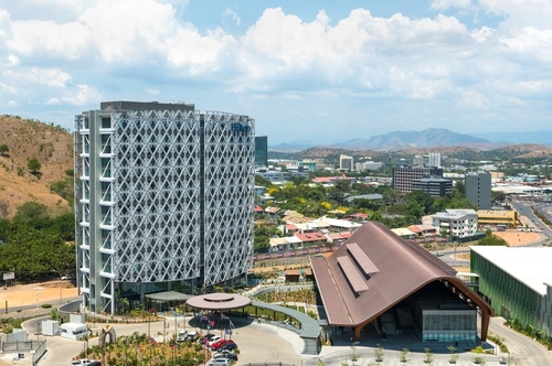 กรณี บริษัท ล่าสุดเกี่ยวกับ โครงการที่บรรลุผลแล้ว --HILTON PORT MORESBY ปาปัวนิวกินี / Foshan Paken furniture